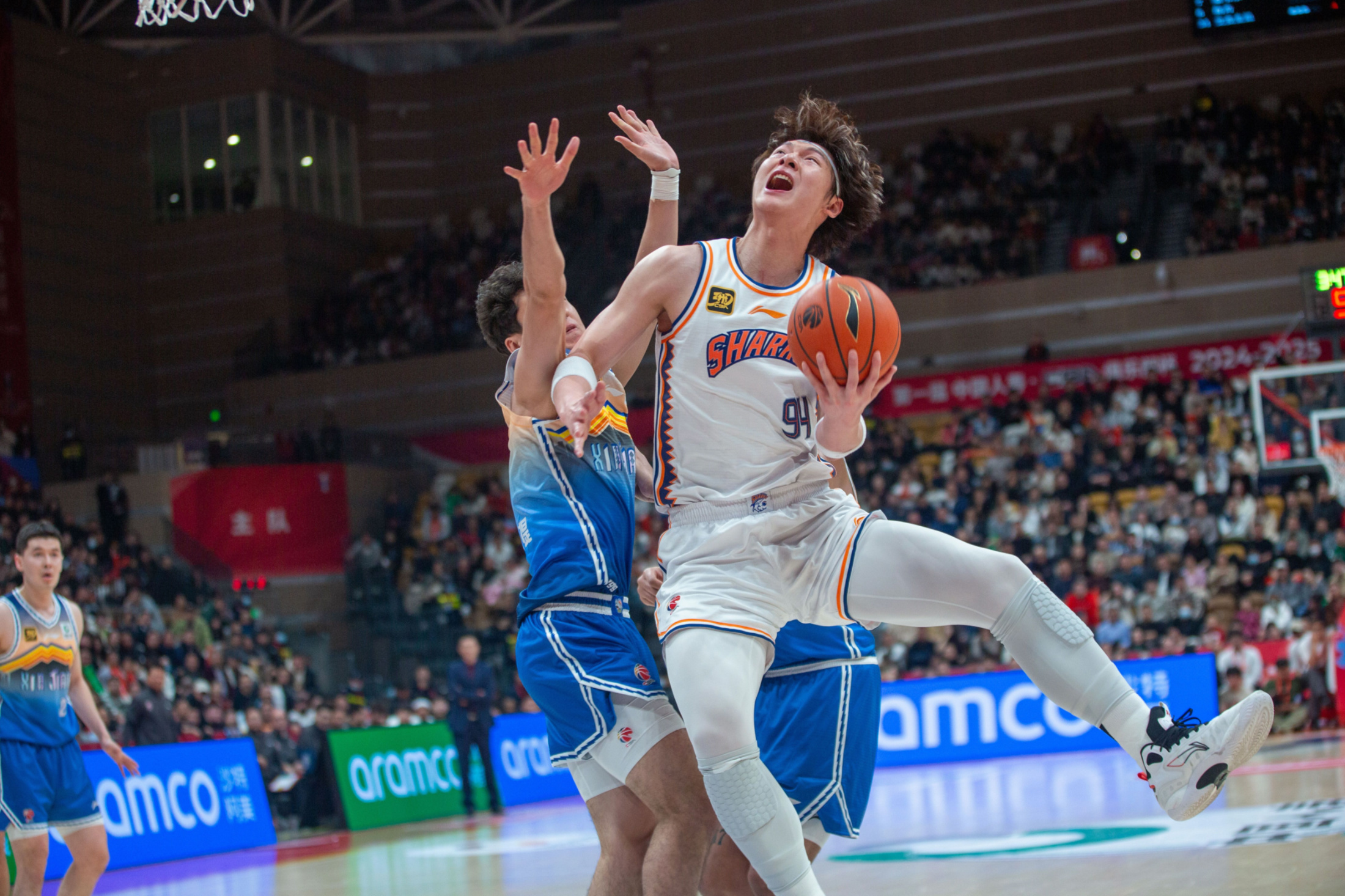 AYX SPORTS-关于风云突变!曼联今晨篮板制胜;CBA常规赛版图或变;话题不断;团队化学反应显著的信息